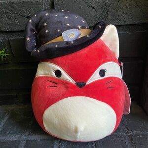 Fifi Halloween fox Squishmallow. NWT. 8 inch.